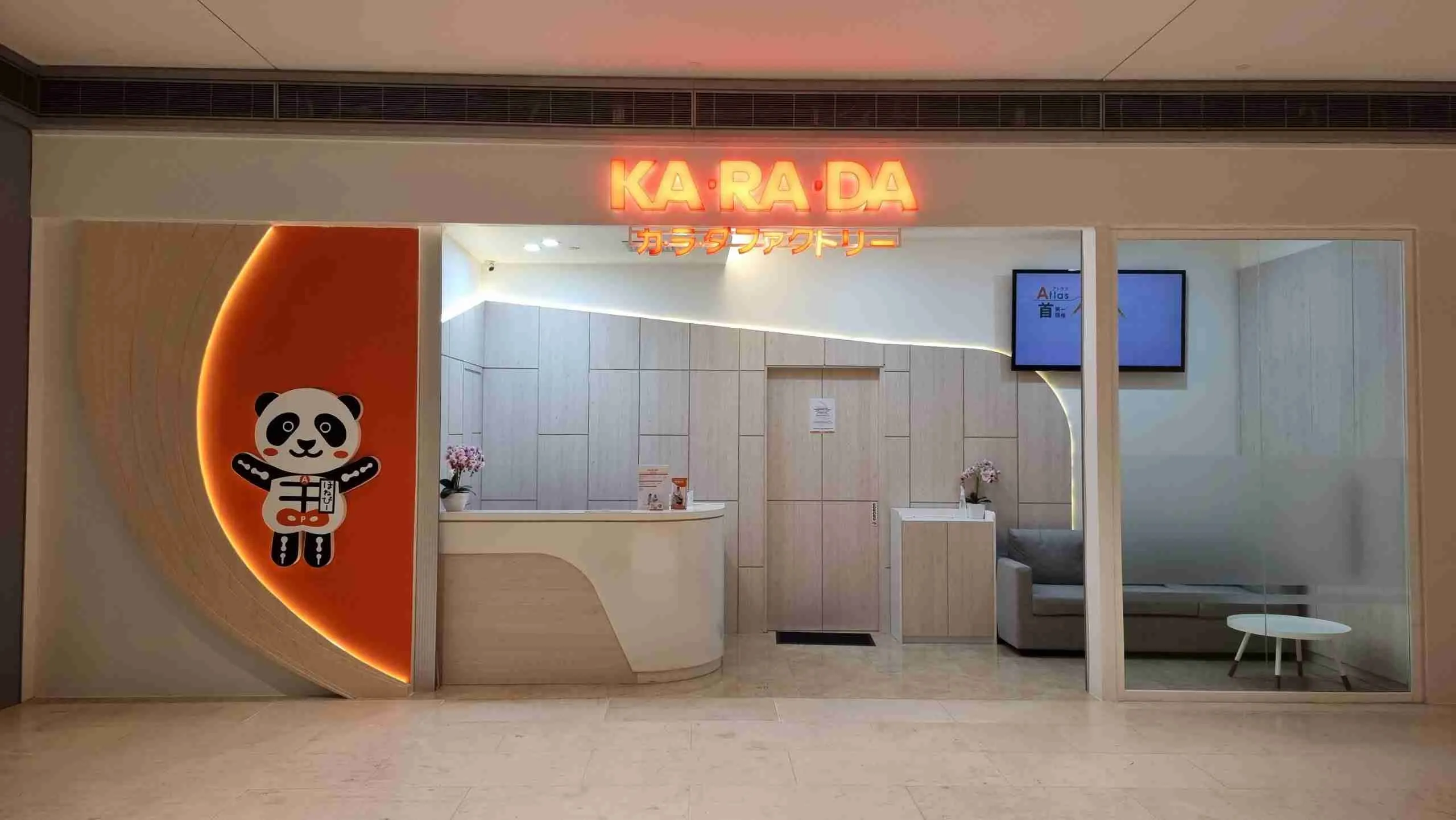 Outlet KARADA Taman Anggrek